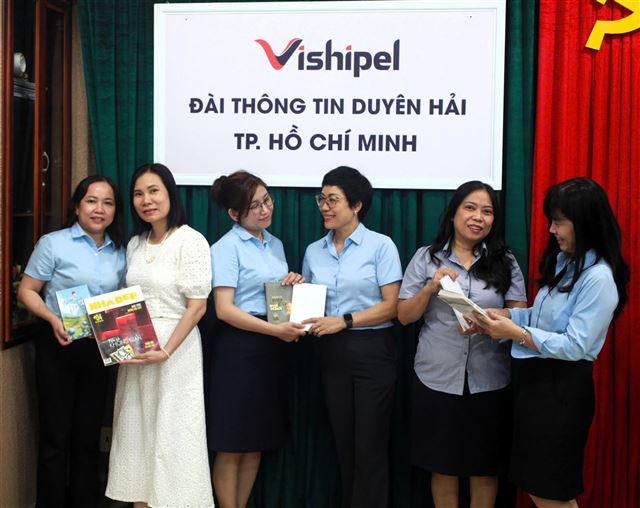 Đài TTDH Hồ Chí Minh hưởng ứng Ngày Sách và Văn hóa đọc Việt Nam lần thứ IV