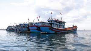 Dự báo thời tiết biển phục vụ các tuyến vận tải thủy từ bờ ra đảo cho 24 giờ kể từ 07 giờ ngày 05/02/2025.
