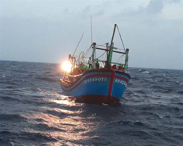 Dự báo thời tiết biển phục vụ các tuyến vận tải thủy từ bờ ra đảo cho 24 giờ kể từ 19 giờ ngày 18/02/2026.