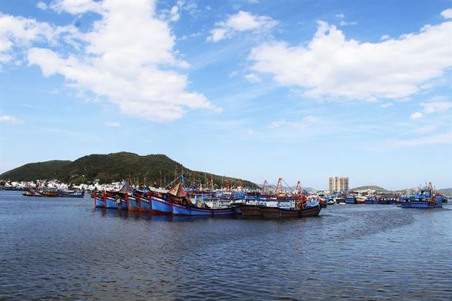 Dự báo thời tiết biển phục vụ các tuyến vận tải thủy từ bờ ra đảo cho 24 giờ kể từ 07 giờ ngày 07/02/2025.
