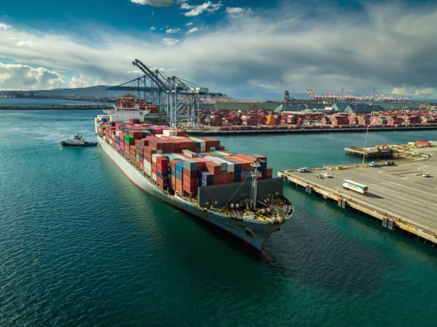 Về khu vực thi công công trình “Gói thầu: Cung Cấp Hàng Hóa Và Xây Lắp Tuyến Ống Biển Vùng Nước Sâu – PC2” thuộc Dự án Đường ống Dẫn khí Lô B – Ô Môn (Bổ sung phương tiện tham gia thi công)