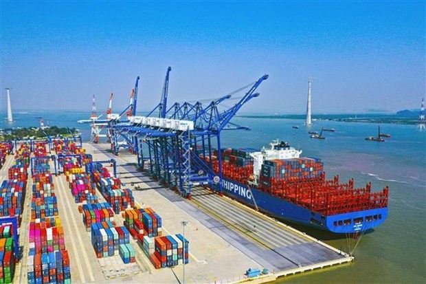 Về thông số kỹ thuật luồng, vùng quay tàu và bến phao 5000 DWT Chân Mây - Thừa Thiên Huế