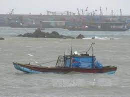 Dự báo thời tiết biển phục vụ các tuyến vận tải thủy từ bờ ra đảo cho 24 giờ kể từ 19 giờ ngày 20/07/2025.