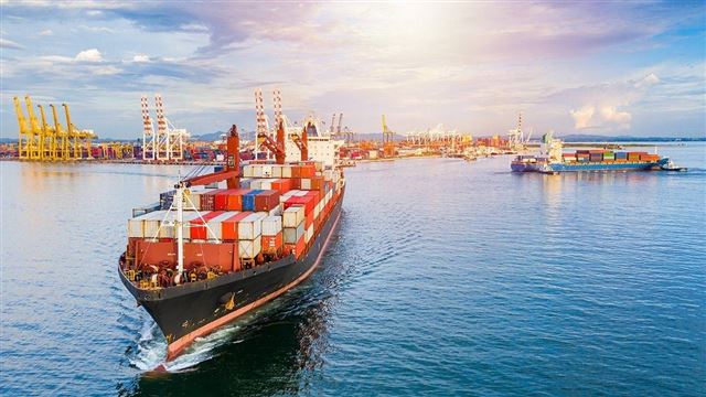 Về khu vực thi công lắp đặt, đấu nối, chạy thử khối thượng tầng giàn khai thác LDV-A, Dự án phát triển mỏ Lạc Đà Vàng, Lô 15-1/05, vùng biển ngoài khơi tỉnh Lâm Đồng, Việt Nam