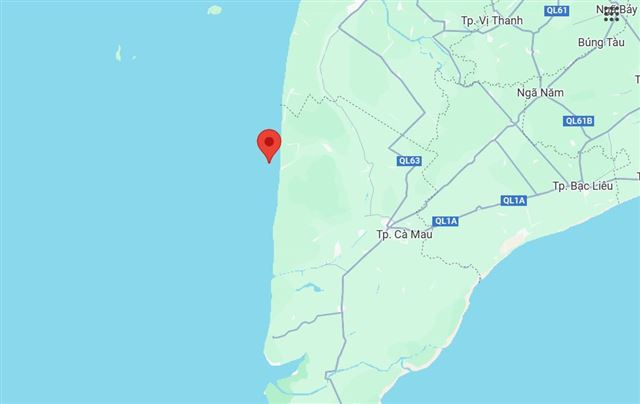 Hỗ trợ tàu cá CM 05908 TS chìm, một thuyền viên mất tích