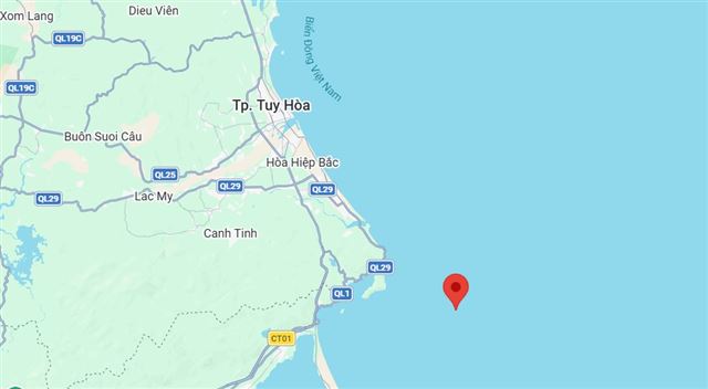 Hỗ trợ tìm kiếm thuyền viên tàu PY 50165 TS rơi xuống biển