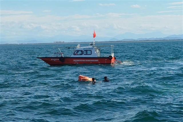 Tàu QNa-1108 chìm, phát báo nạn qua phao Cospas-Sarsat