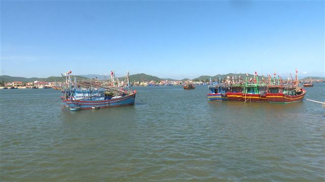 Dự báo thời tiết biển phục vụ các tuyến vận tải thủy từ bờ ra đảo cho 24 giờ kể từ 07 giờ ngày 08/02/2026.